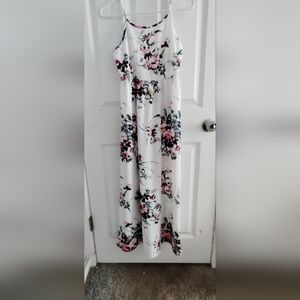 PatPat White and Purple Floral Design